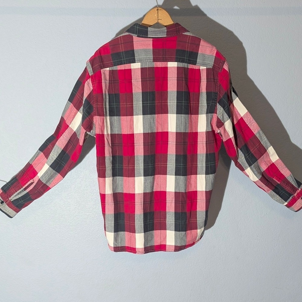 J.Crew Sporting Goods Mens Large Red Black Plaid Flannel Button Down Shirt - Picture 3 of 5